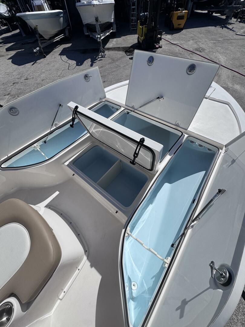 22ft Sea Born Yacht For Sale