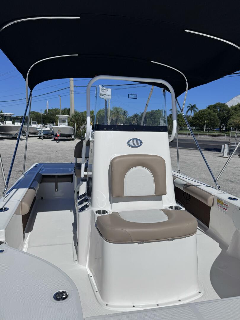 22ft Sea Born Yacht For Sale