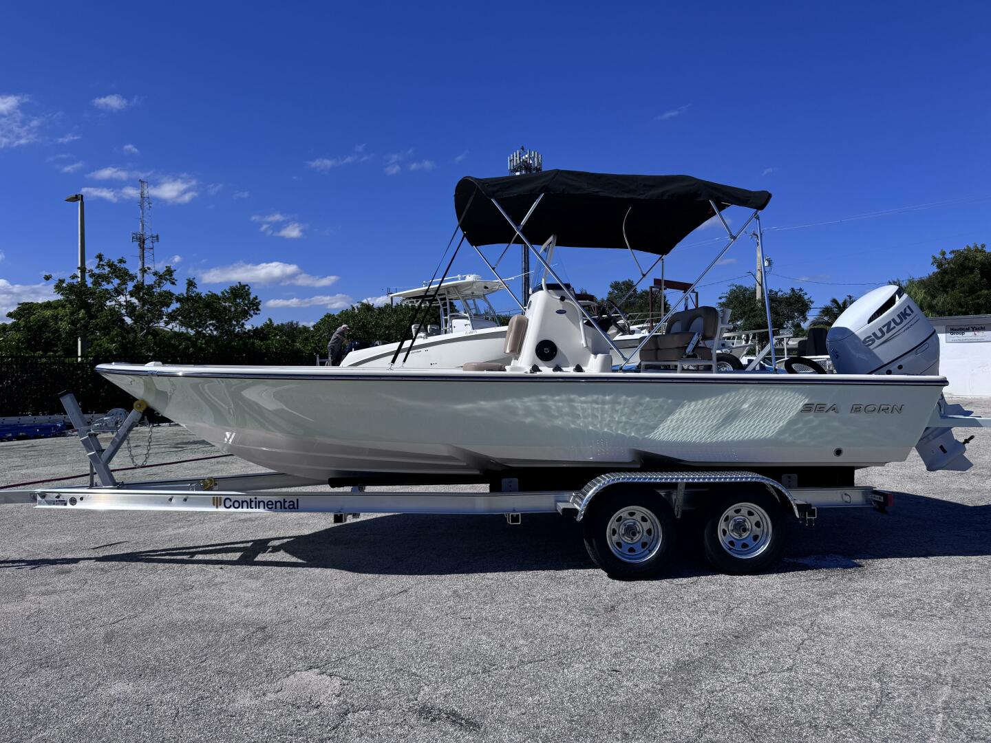 22ft Sea Born Yacht For Sale 22ft Sea Born Yacht For Sale