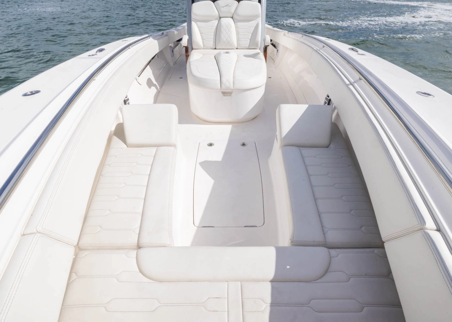 BlackWater 43 Sportfish Yacht For Sale