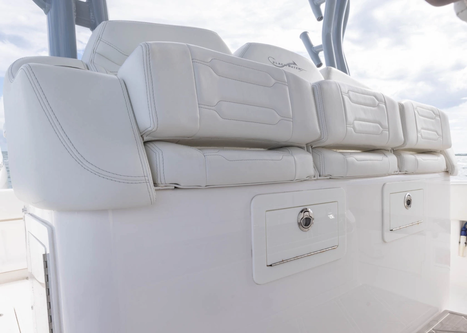 BlackWater 43 Sportfish Yacht For Sale