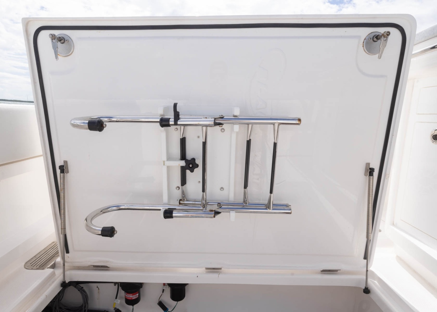 Big B 43ft BlackWater Yacht For Sale