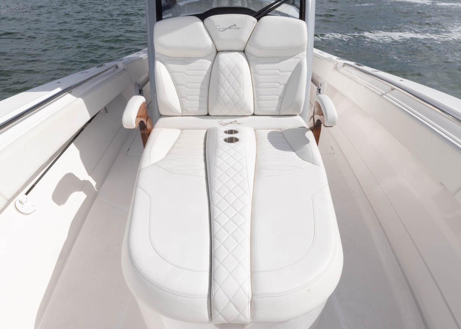 2024 BlackWater 43 Sportfish