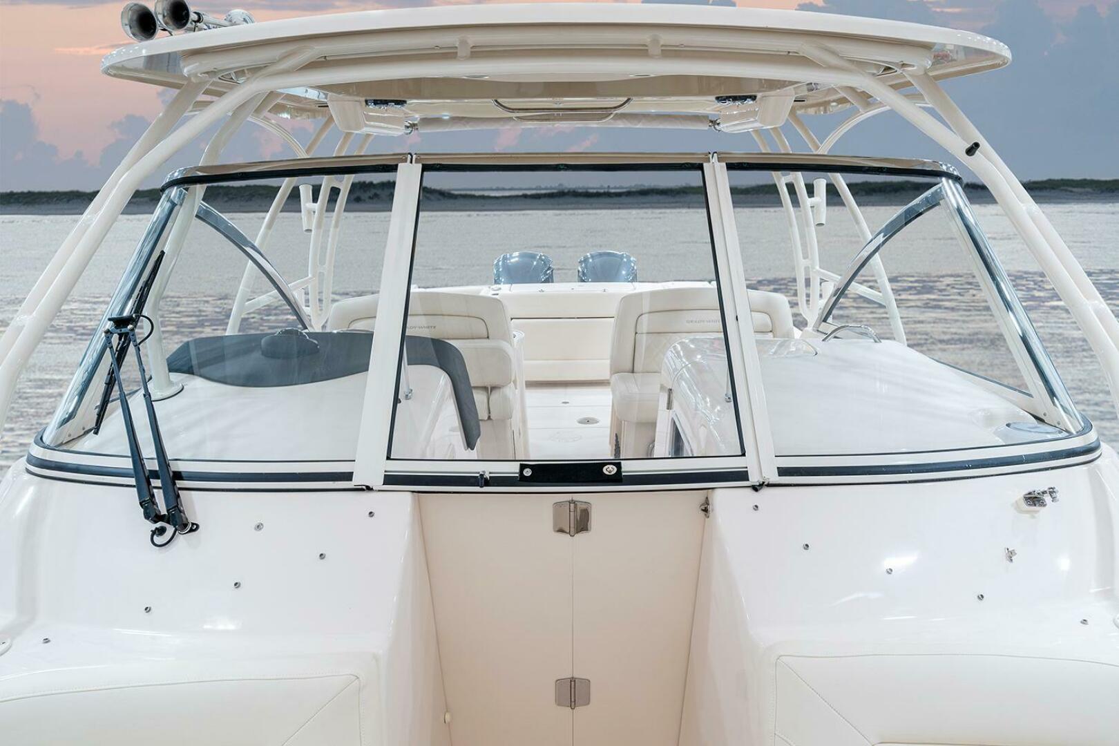 30ft Grady White Yacht For Sale