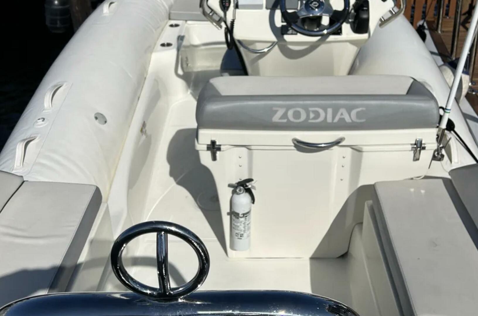 22ft Zodiac Yacht For Sale