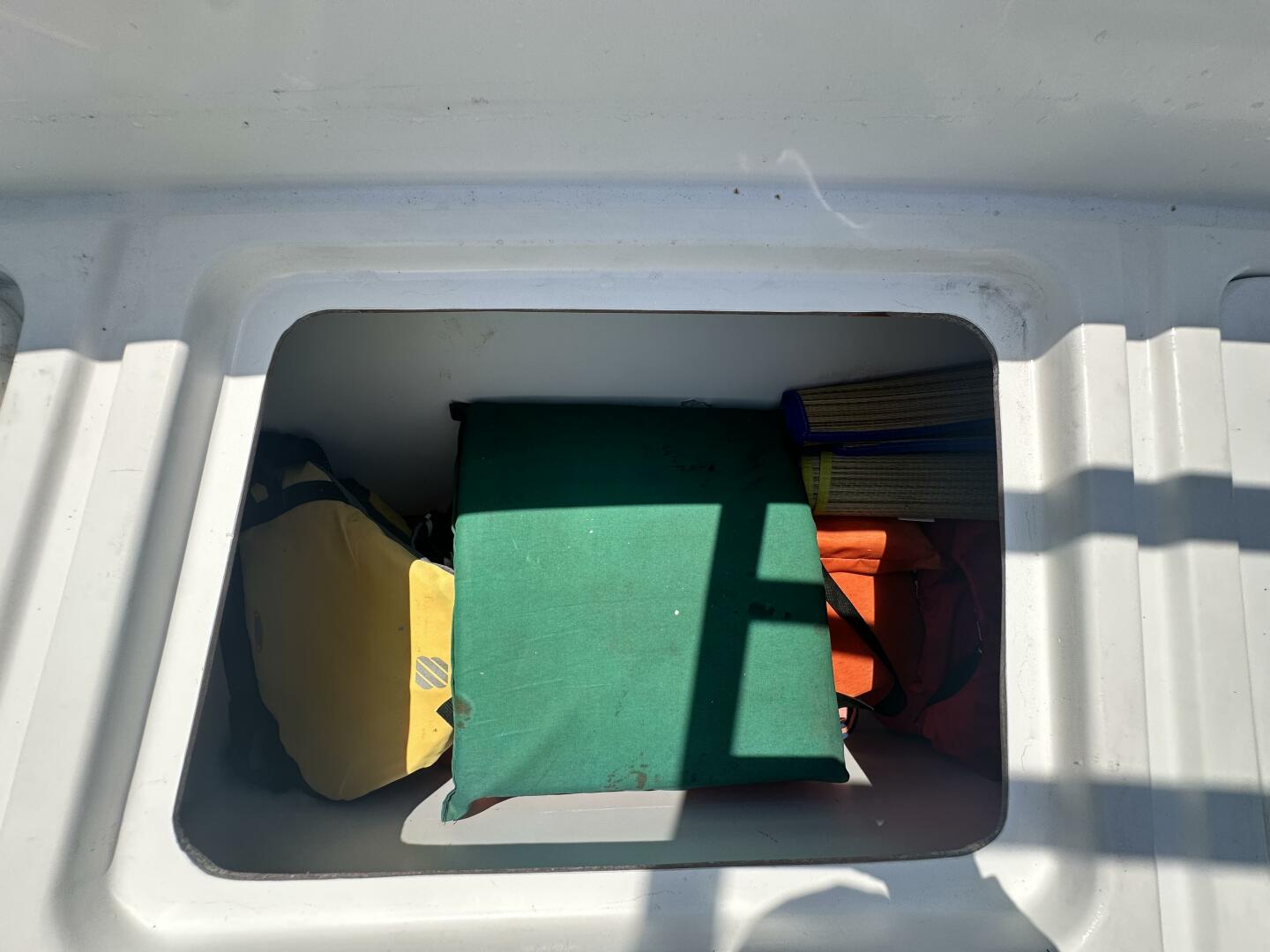 VISION 2 24ft Custom Yacht For Sale