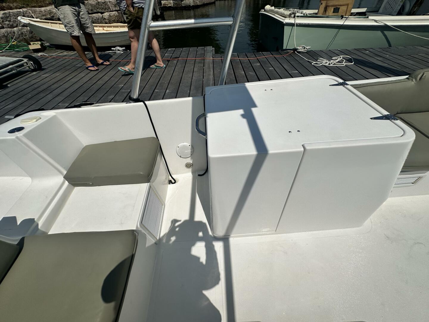 VISION 2 24ft Custom Yacht For Sale