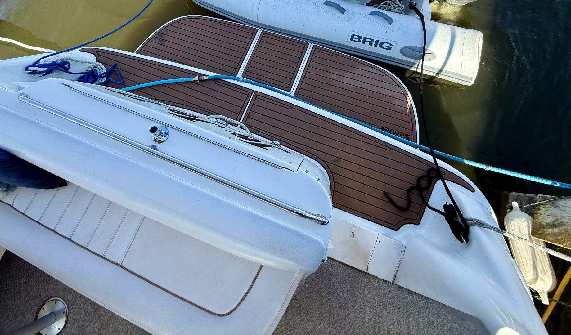 33ft Sea Ray Yacht For Sale
