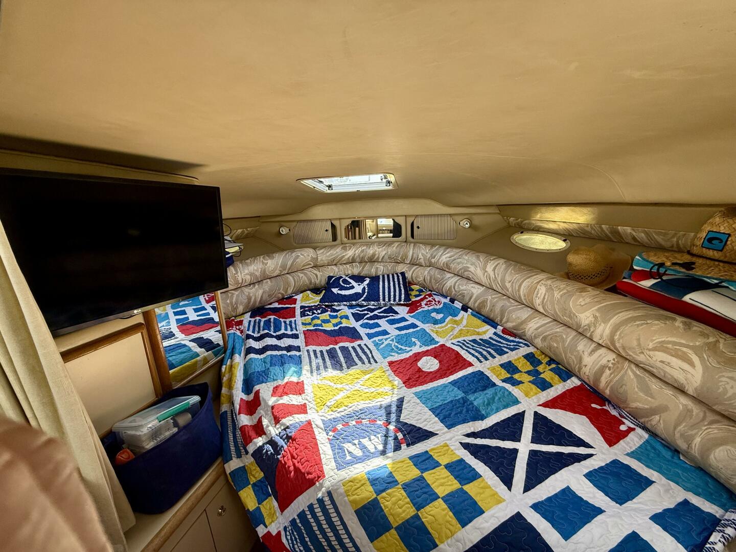 33ft Sea Ray Yacht For Sale