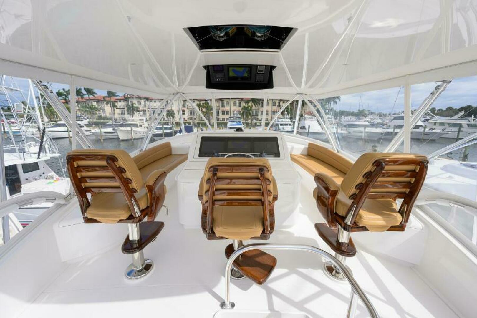Flybridge Helm Seating