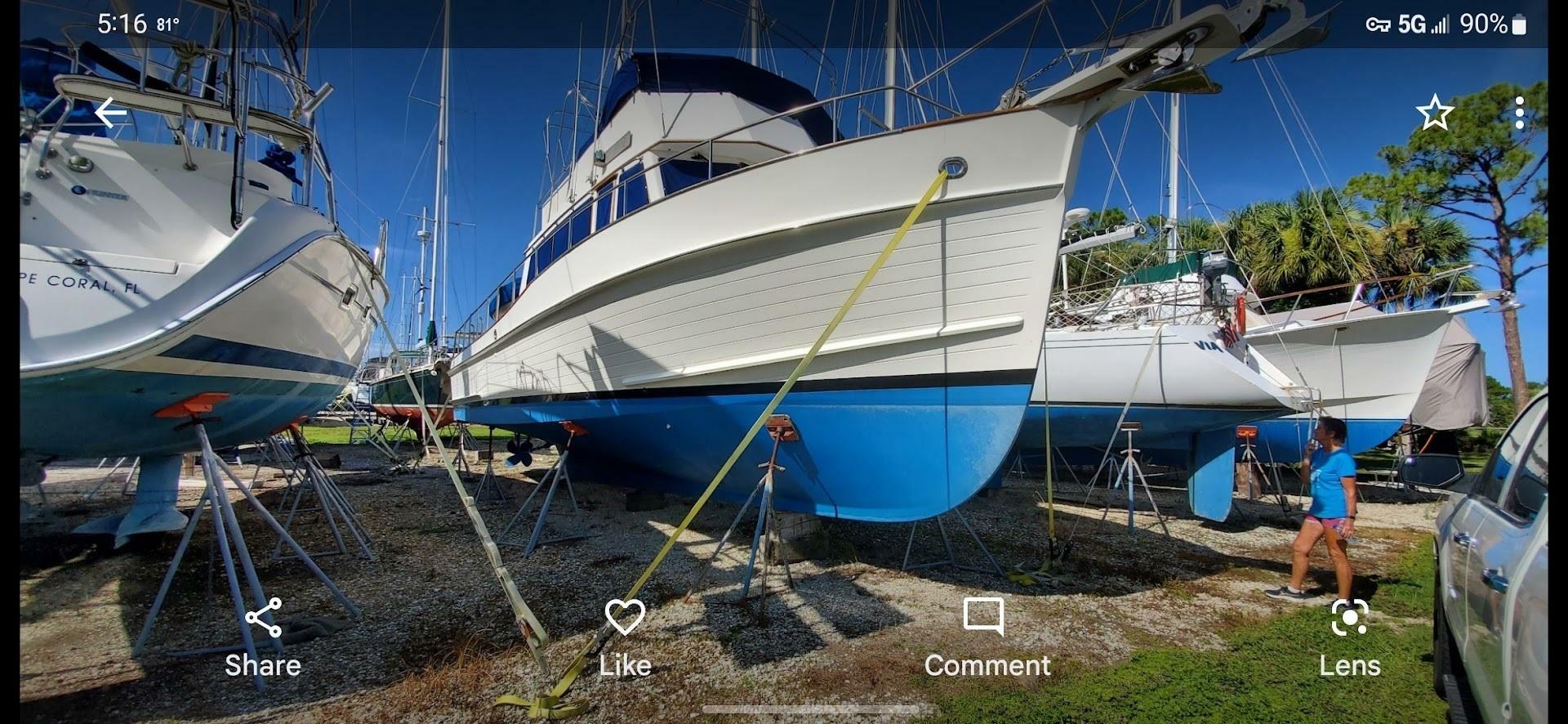 42' Grand Banks hauled out2