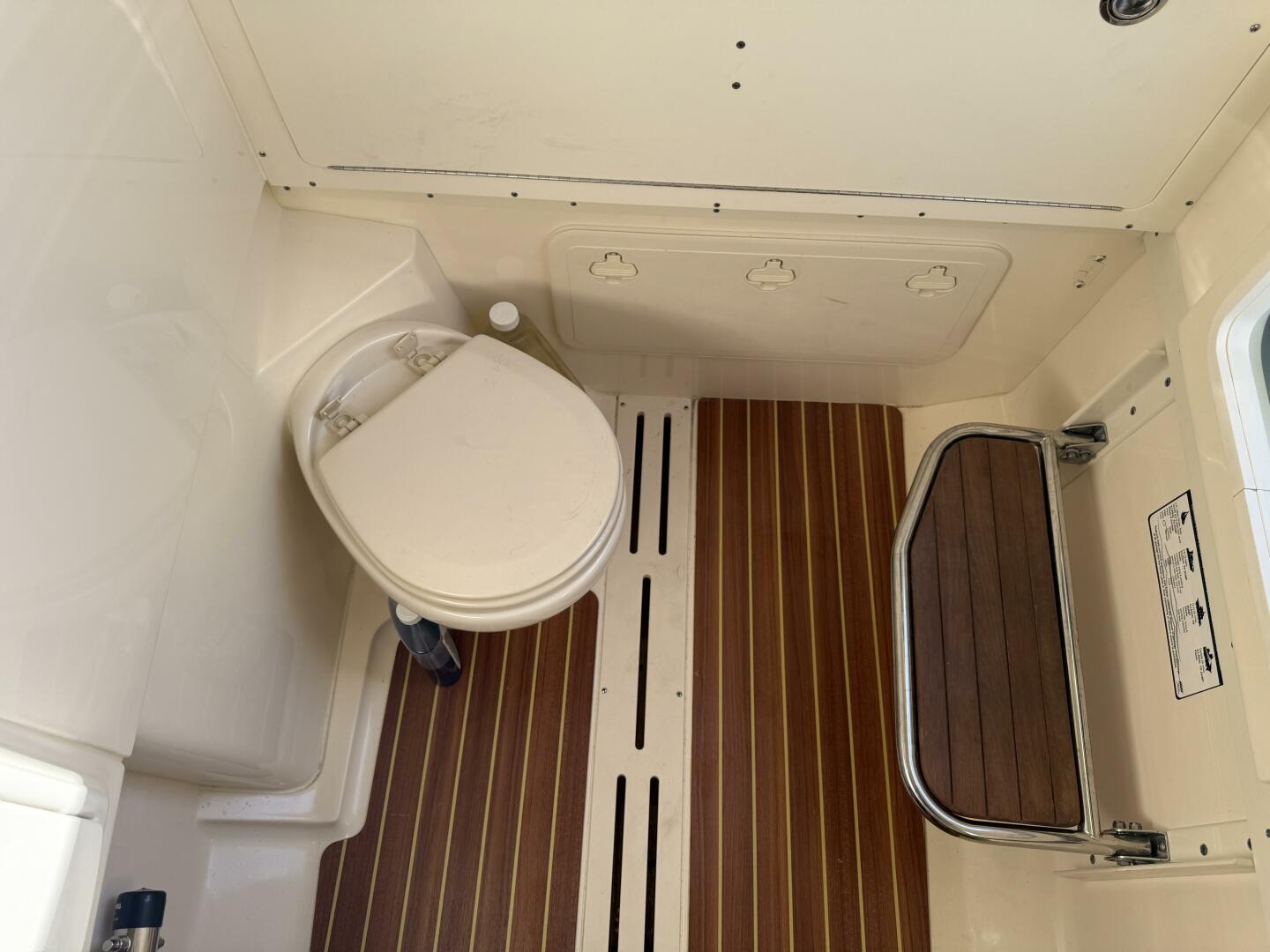 T T B Happy 32ft Scout Yacht For Sale