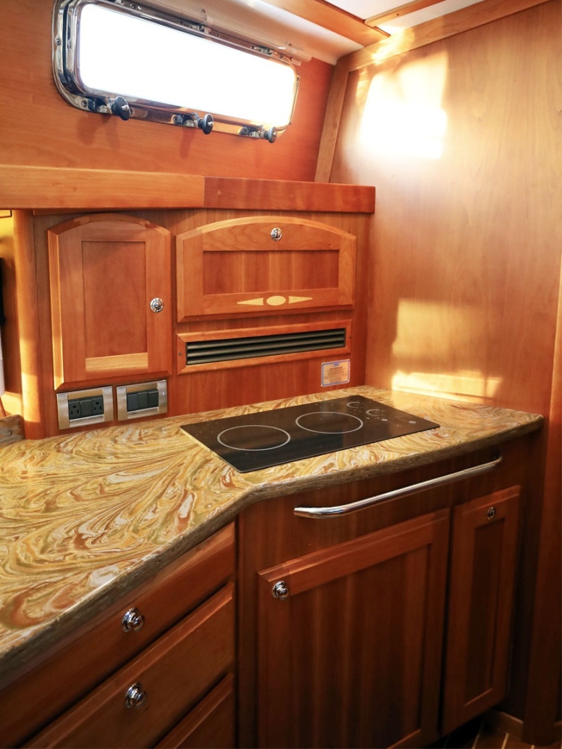 UNNAMED 48ft Sabre Yacht For Sale UNNAMED 48ft Sabre Yacht For Sale