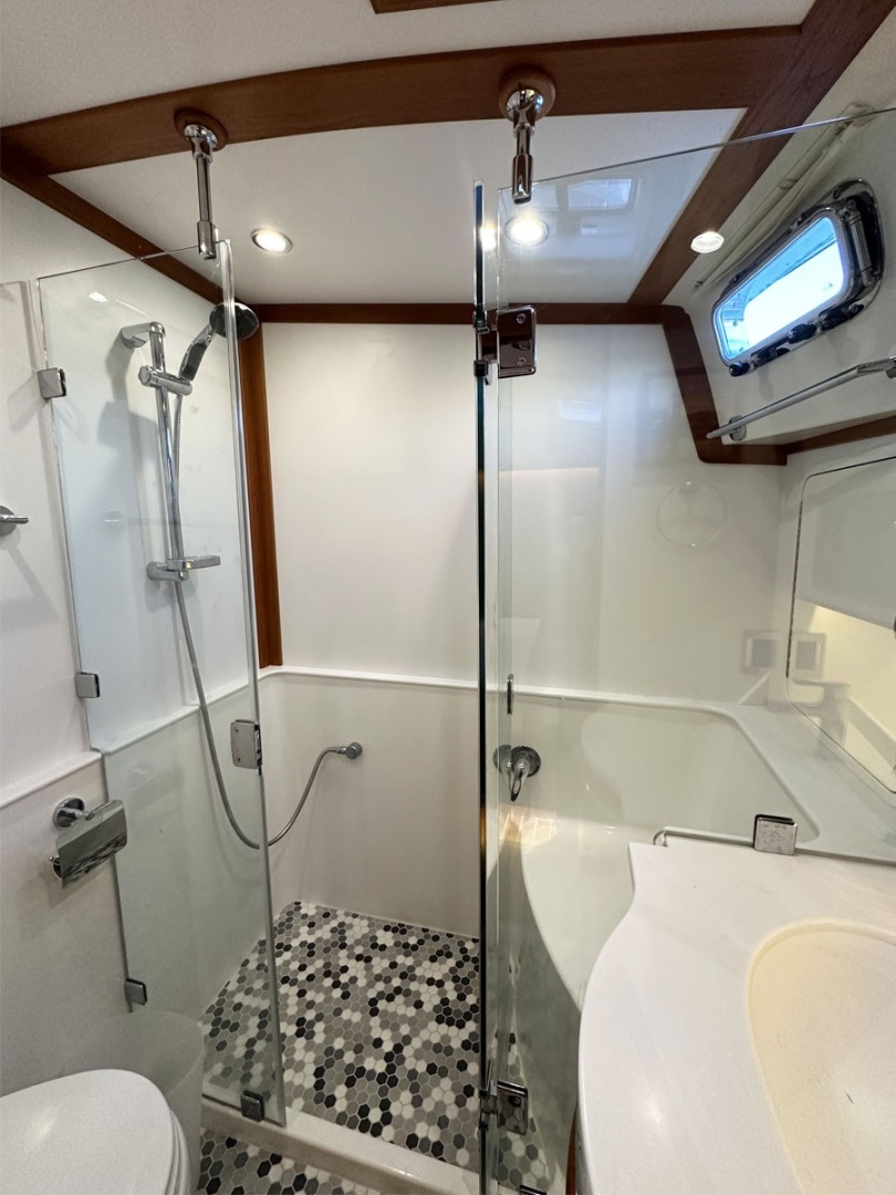UNNAMED 48ft Sabre Yacht For Sale UNNAMED 48ft Sabre Yacht For Sale