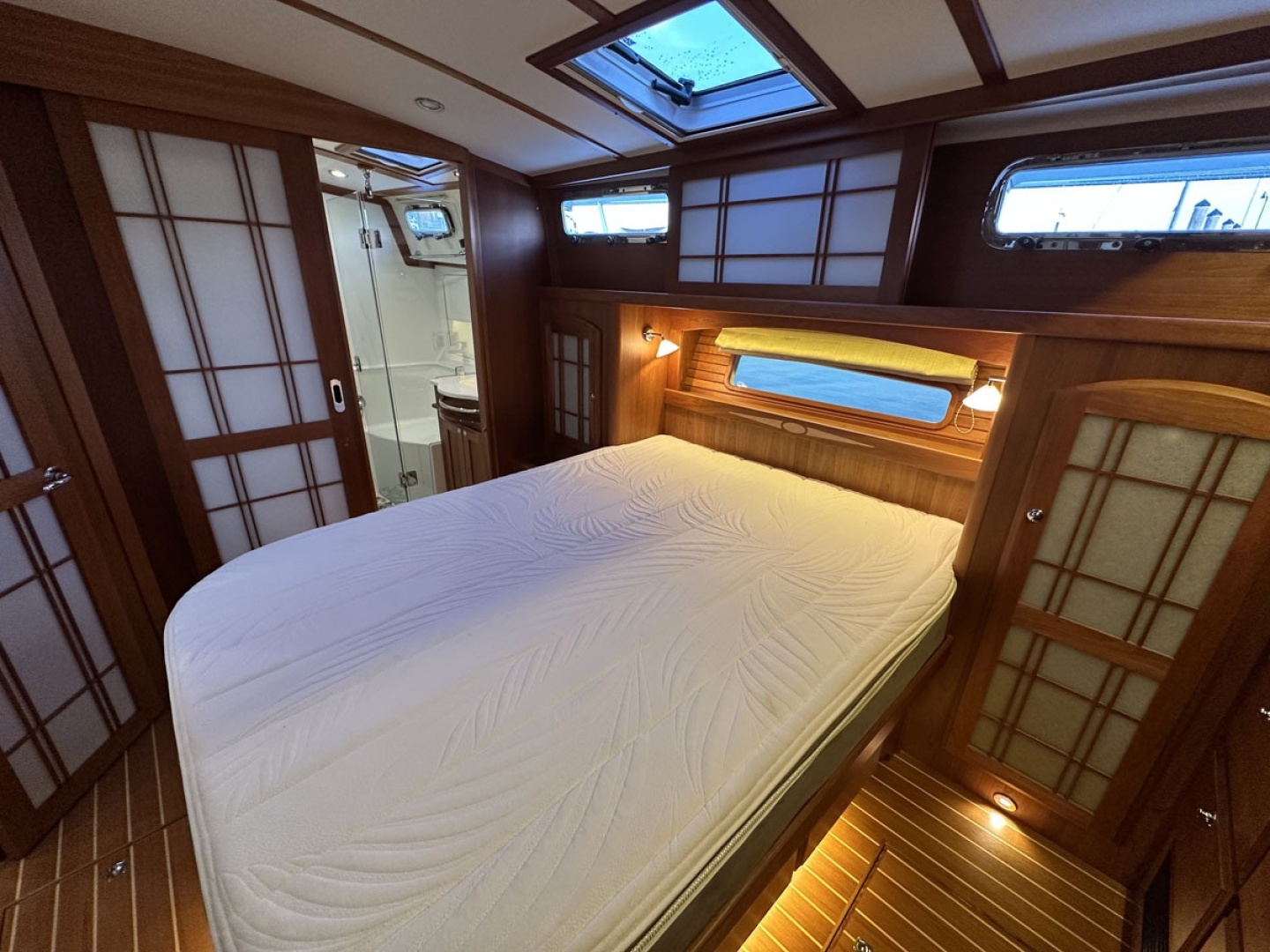 UNNAMED 48ft Sabre Yacht For Sale UNNAMED 48ft Sabre Yacht For Sale