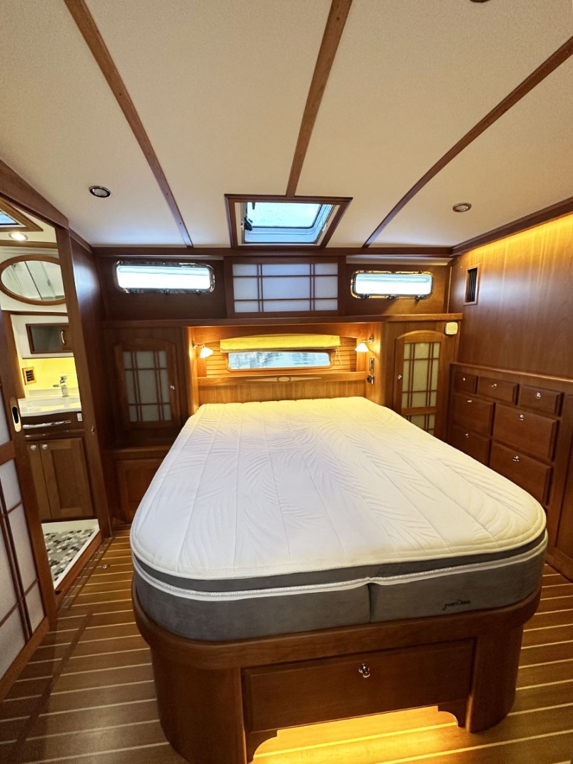 UNNAMED 48ft Sabre Yacht For Sale UNNAMED 48ft Sabre Yacht For Sale