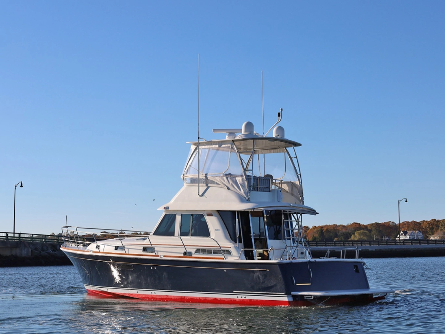 Sabre 48 Flybridge Sedan Yacht For Sale