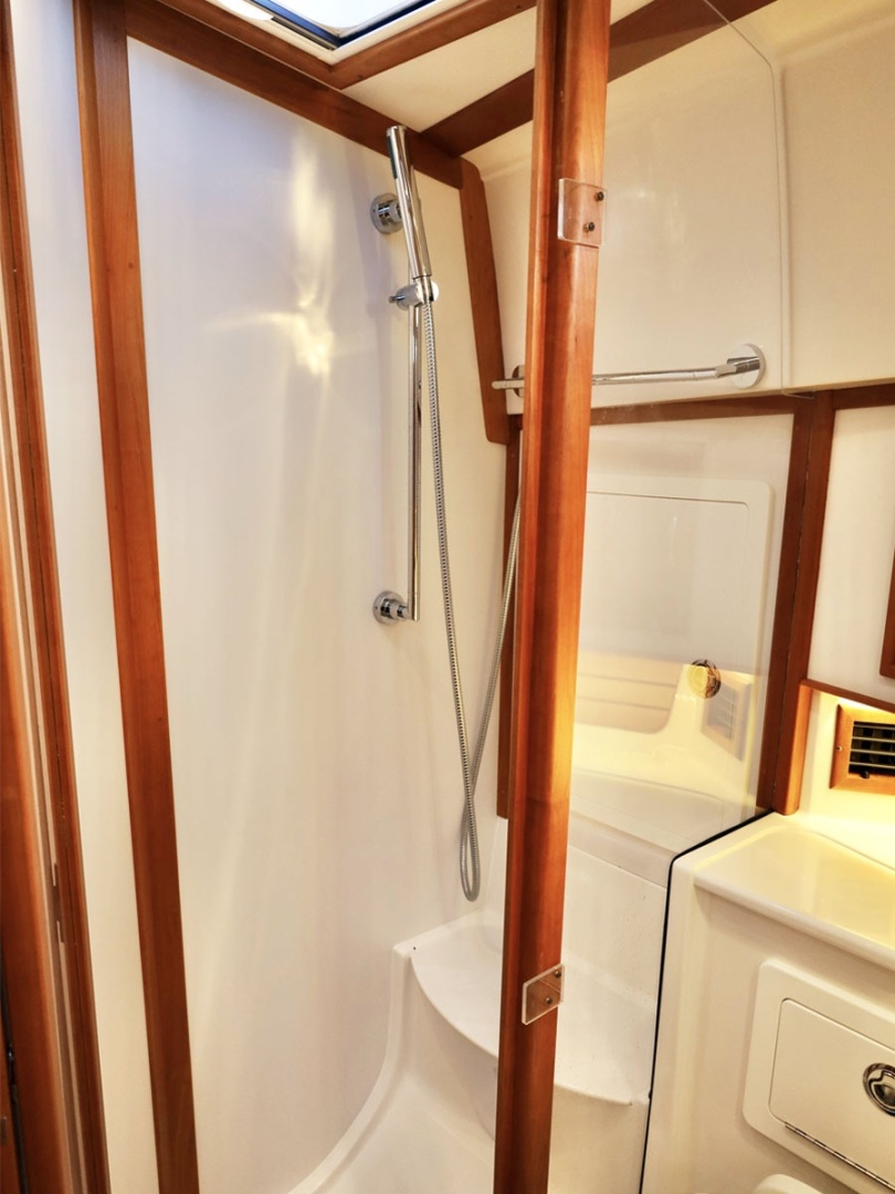 UNNAMED 48ft Sabre Yacht For Sale UNNAMED 48ft Sabre Yacht For Sale