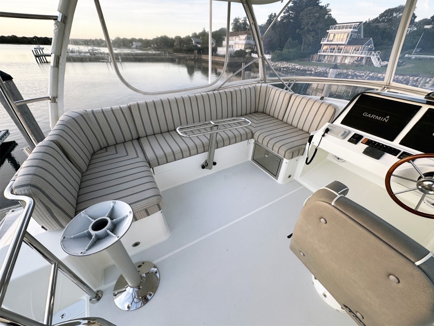 UNNAMED 48ft Sabre Yacht For Sale UNNAMED 48ft Sabre Yacht For Sale