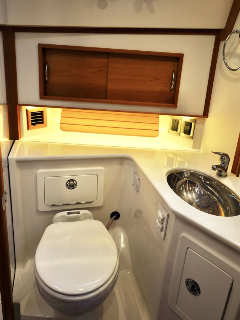 UNNAMED 48ft Sabre Yacht For Sale UNNAMED 48ft Sabre Yacht For Sale
