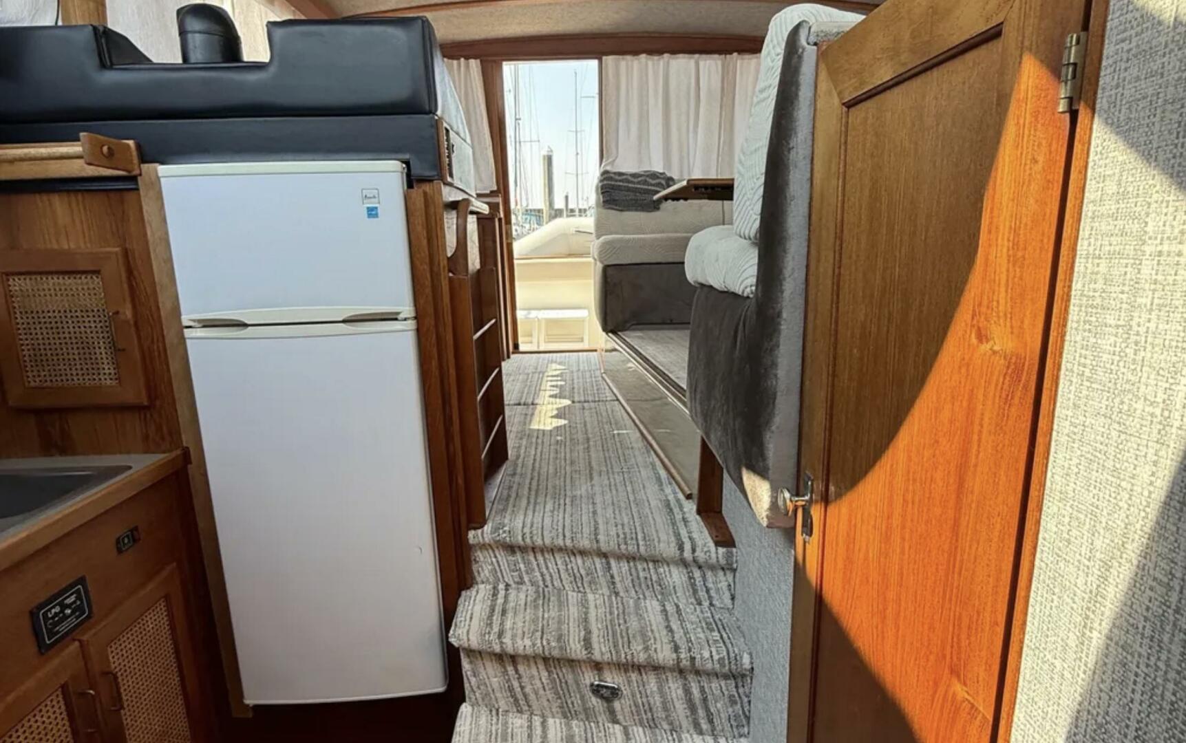 40ft Bayliner Yacht For Sale
