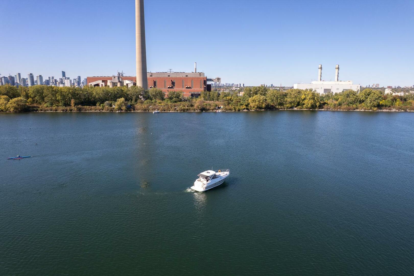 40ft Regal Yacht For Sale