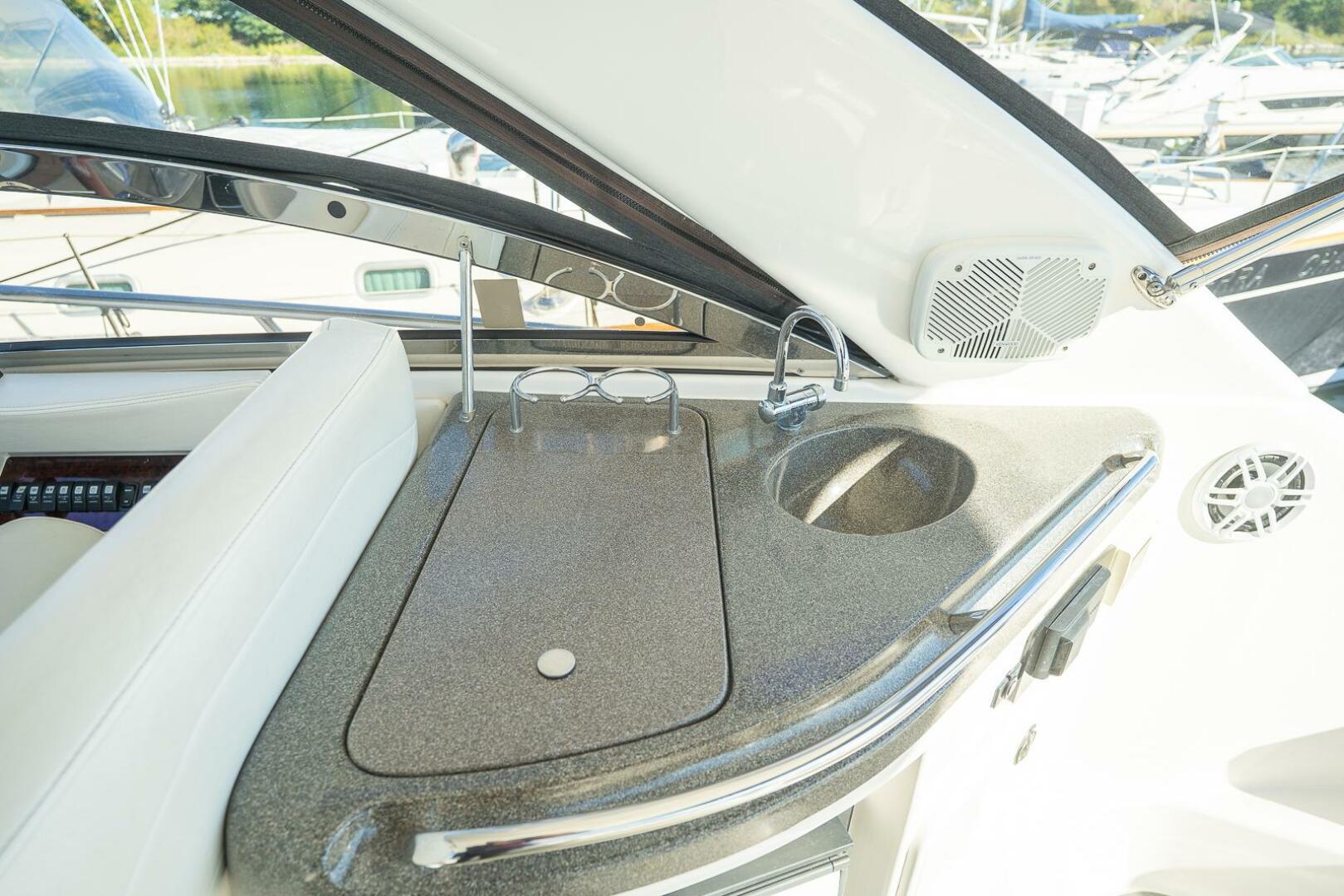 40ft Regal Yacht For Sale