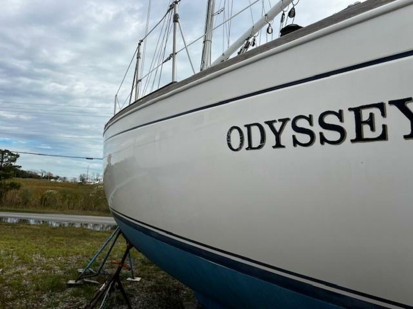Port side mid