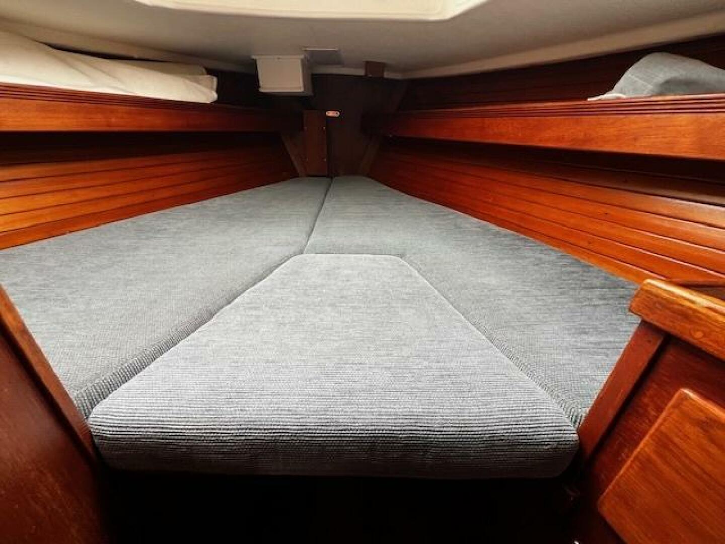 Fwd. berth