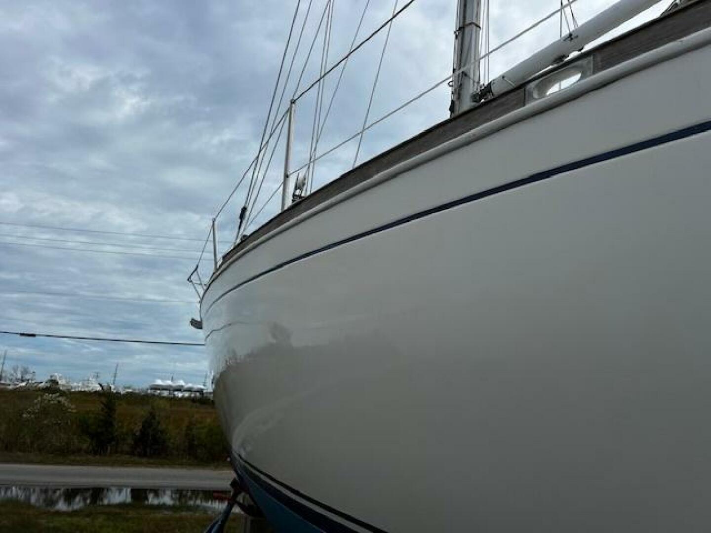 Port side mid