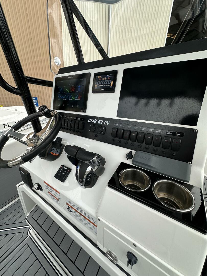 Helm Station