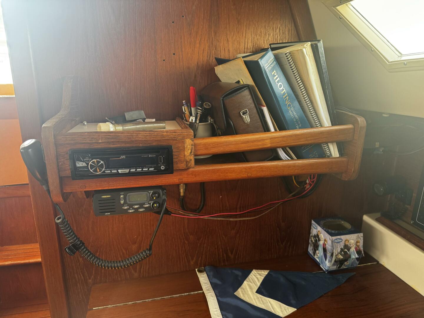 37ft Hunter Yacht For Sale 37ft Hunter Yacht For Sale