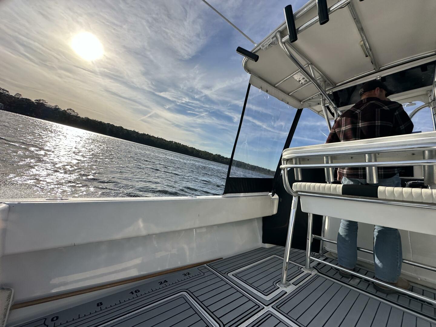 Cockpit & Helm