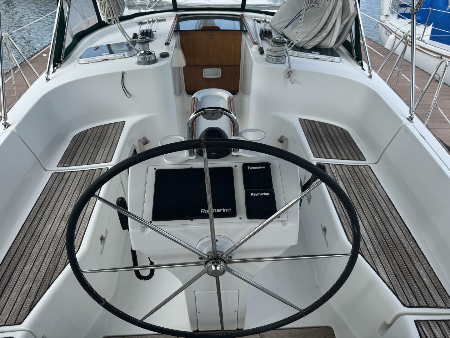 Pura Vida 46ft Beneteau Yacht For Sale Pura Vida 46ft Beneteau Yacht For Sale