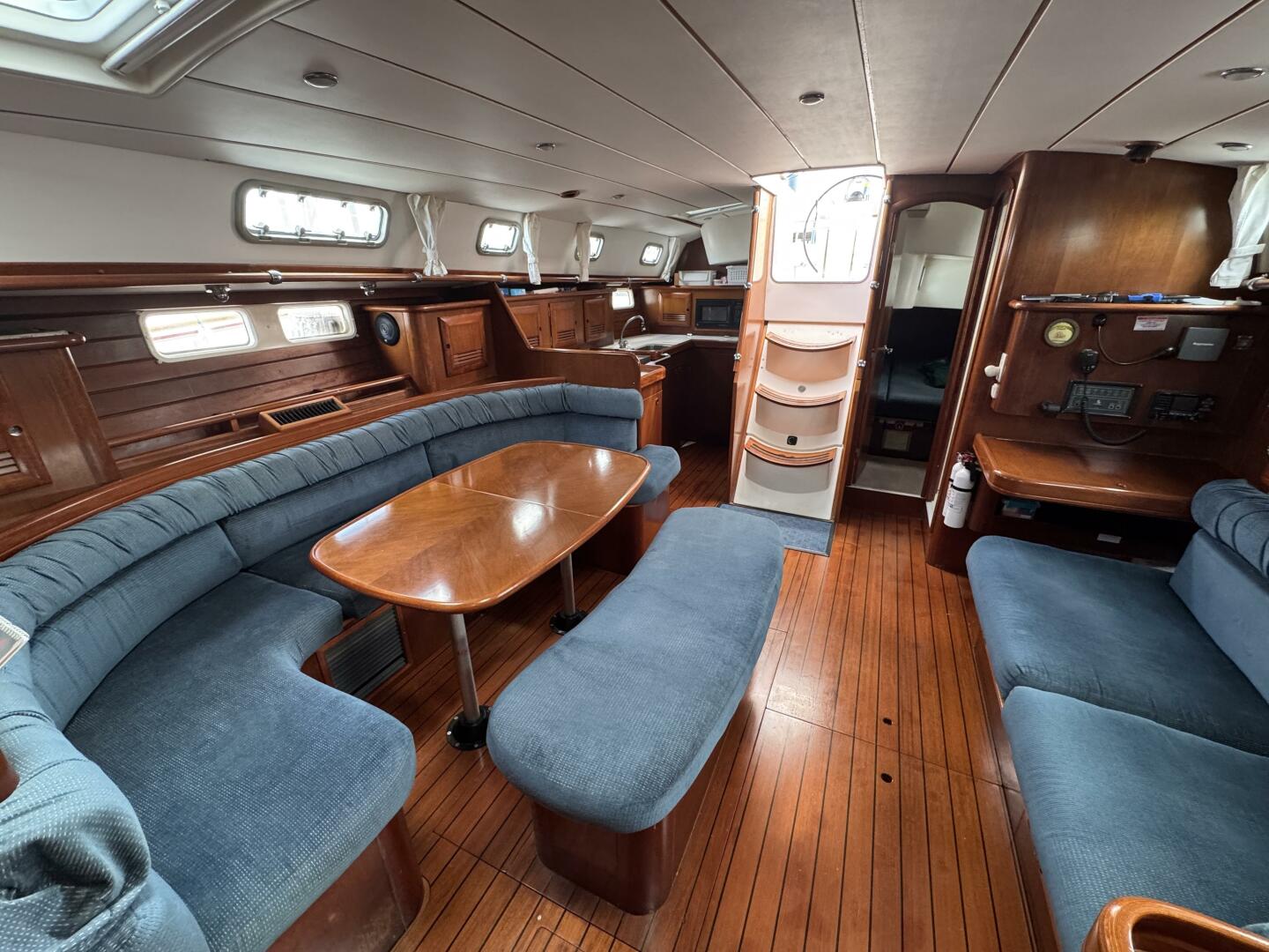 Pura Vida 46ft Beneteau Yacht For Sale Pura Vida 46ft Beneteau Yacht For Sale