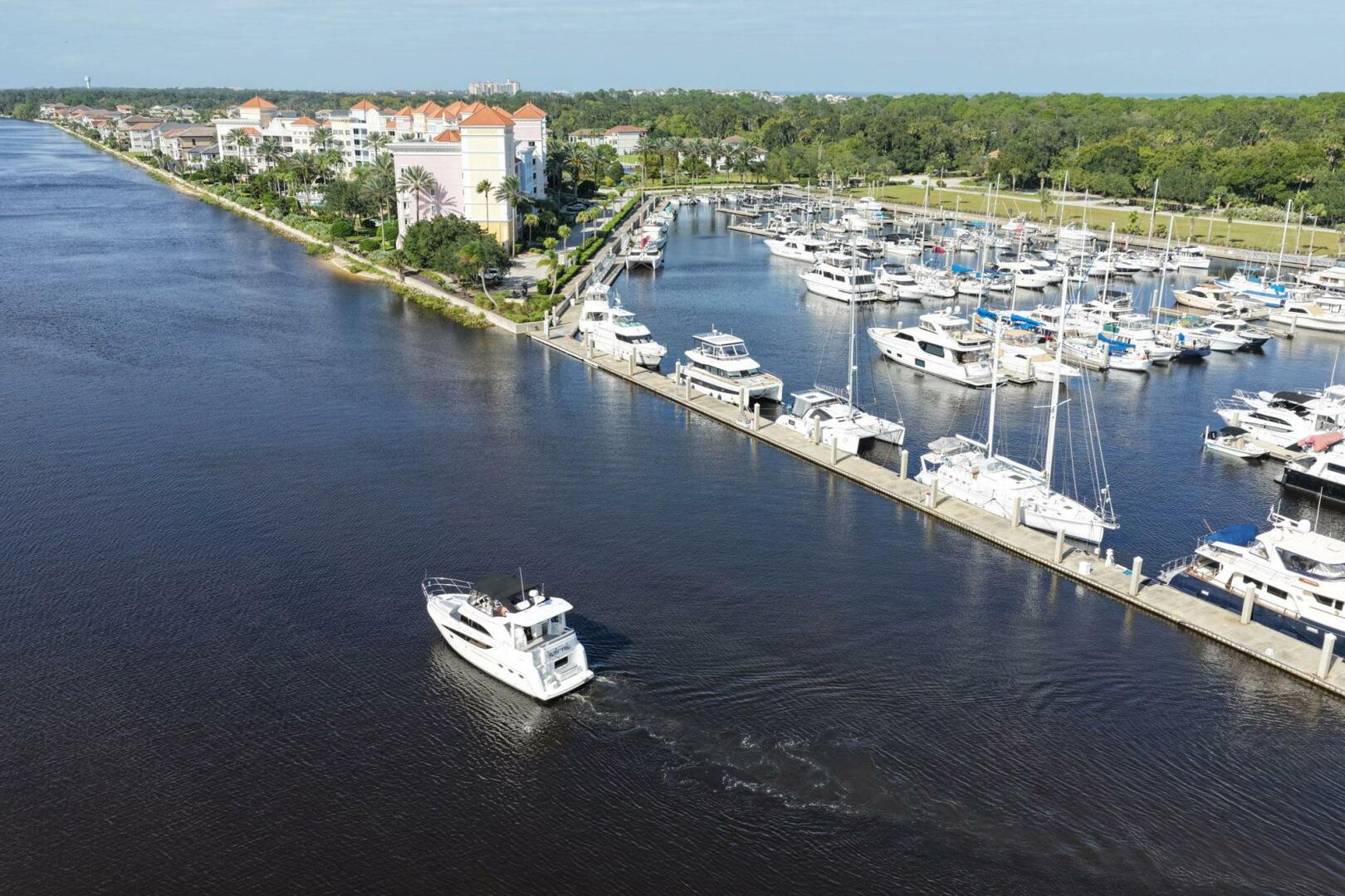 Bella Vita 40ft Meridian Yacht For Sale