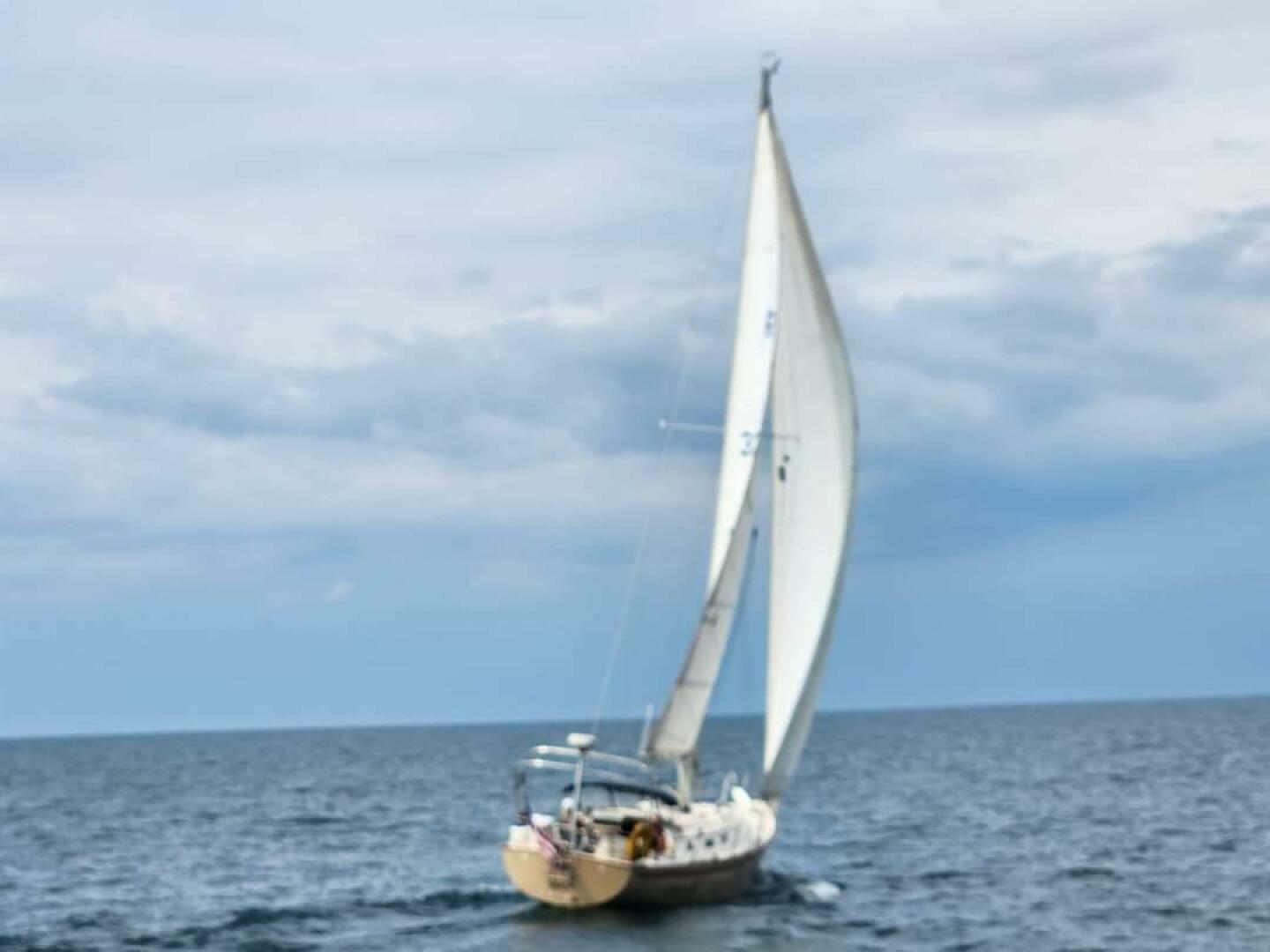 Autumn Lady 39ft Pearson Yacht For Sale Autumn Lady 39ft Pearson Yacht For Sale
