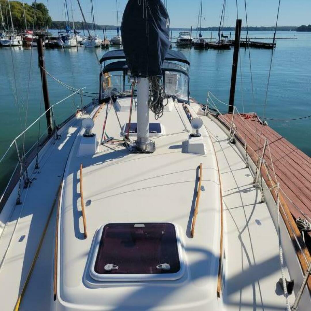 Autumn Lady 39ft Pearson Yacht For Sale Autumn Lady 39ft Pearson Yacht For Sale
