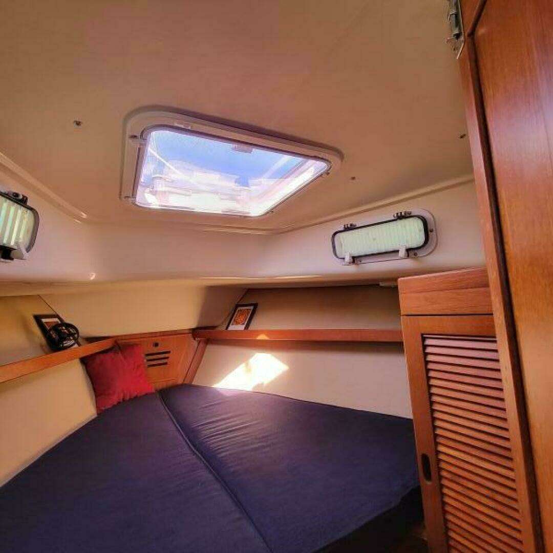 Autumn Lady 39ft Pearson Yacht For Sale Autumn Lady 39ft Pearson Yacht For Sale
