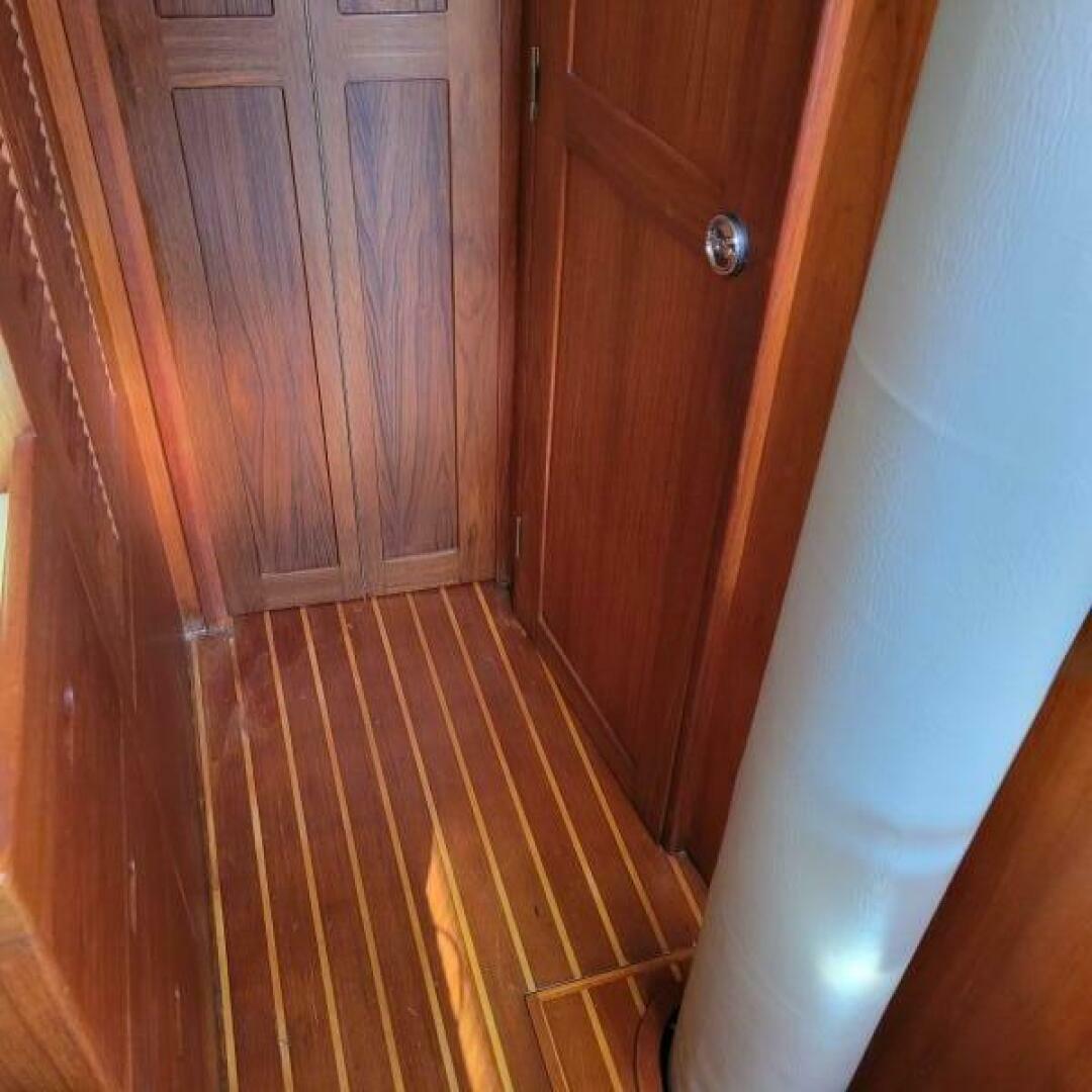 Autumn Lady 39ft Pearson Yacht For Sale Autumn Lady 39ft Pearson Yacht For Sale