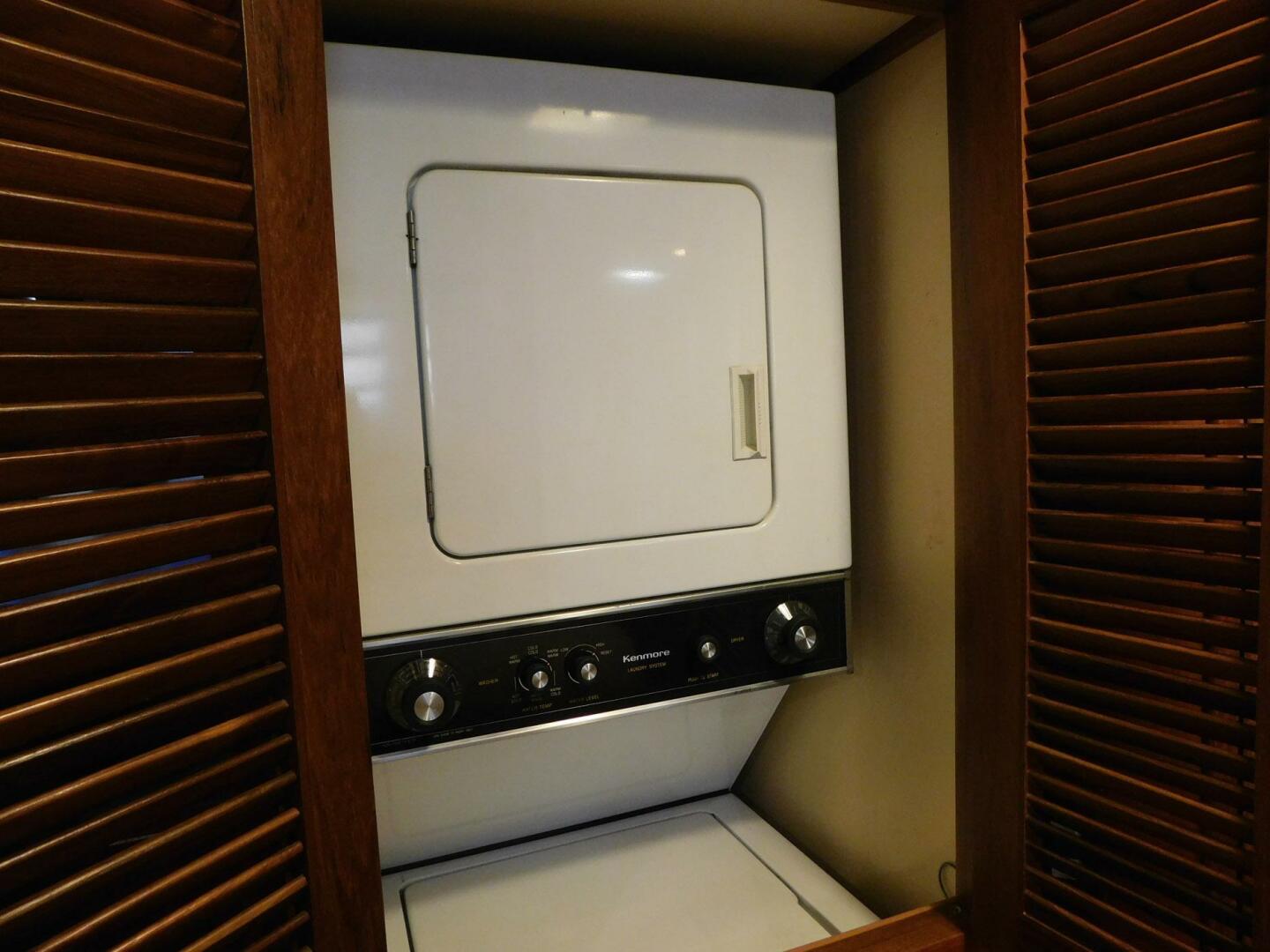 Driftwood 52ft Jefferson Yacht For Sale Driftwood 52ft Jefferson Yacht For Sale