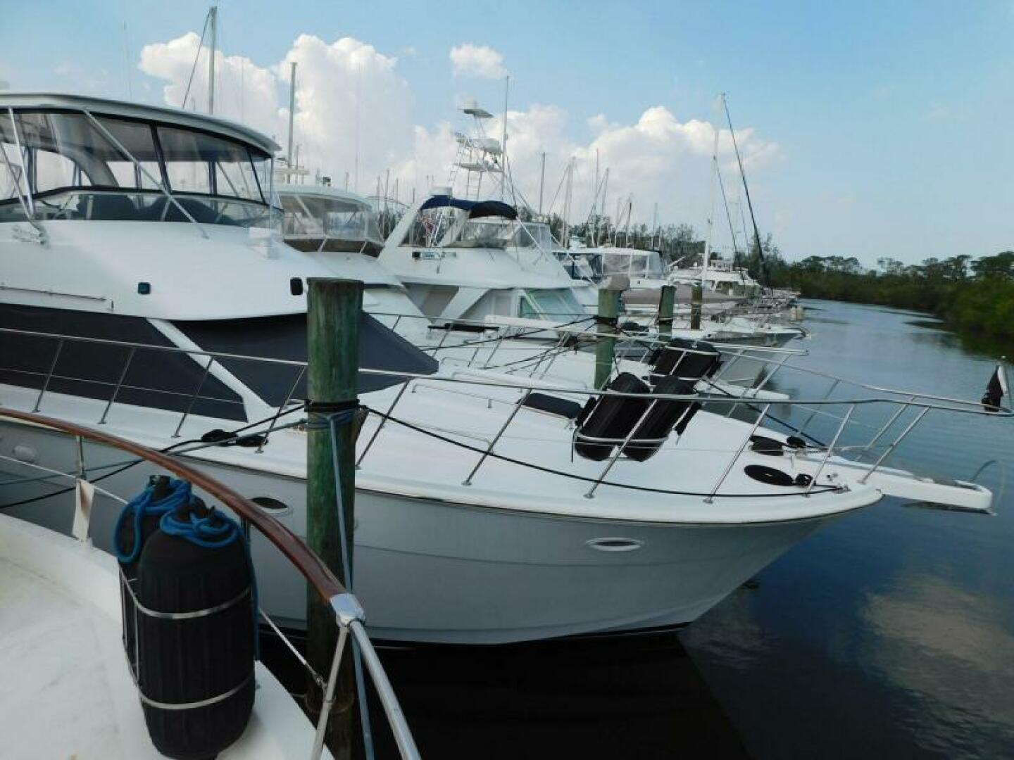 Driftwood 52ft Jefferson Yacht For Sale Driftwood 52ft Jefferson Yacht For Sale