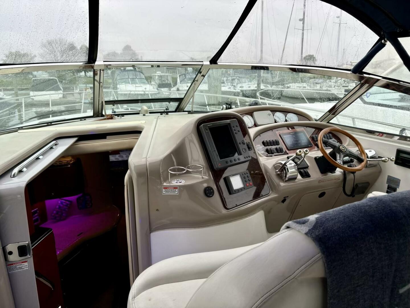 38ft Sea Ray Yacht For Sale 38ft Sea Ray Yacht For Sale