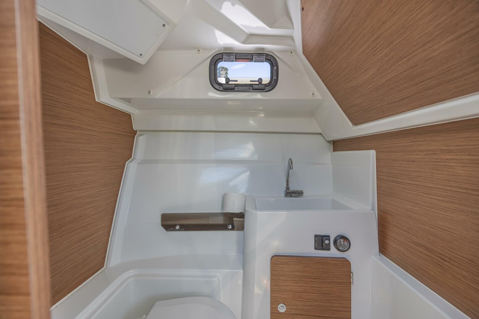 Therapy Session 26ft Jeanneau Yacht For Sale