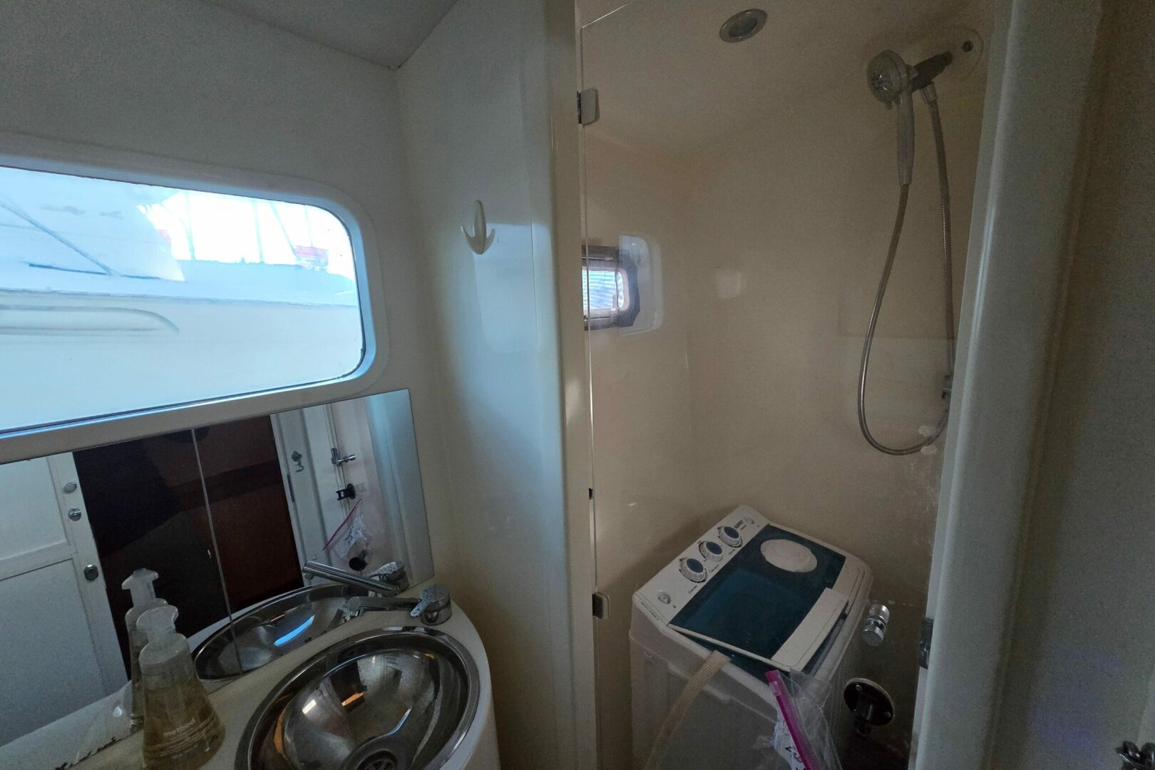 44ft Dolphin Yacht For Sale 44ft Dolphin Yacht For Sale