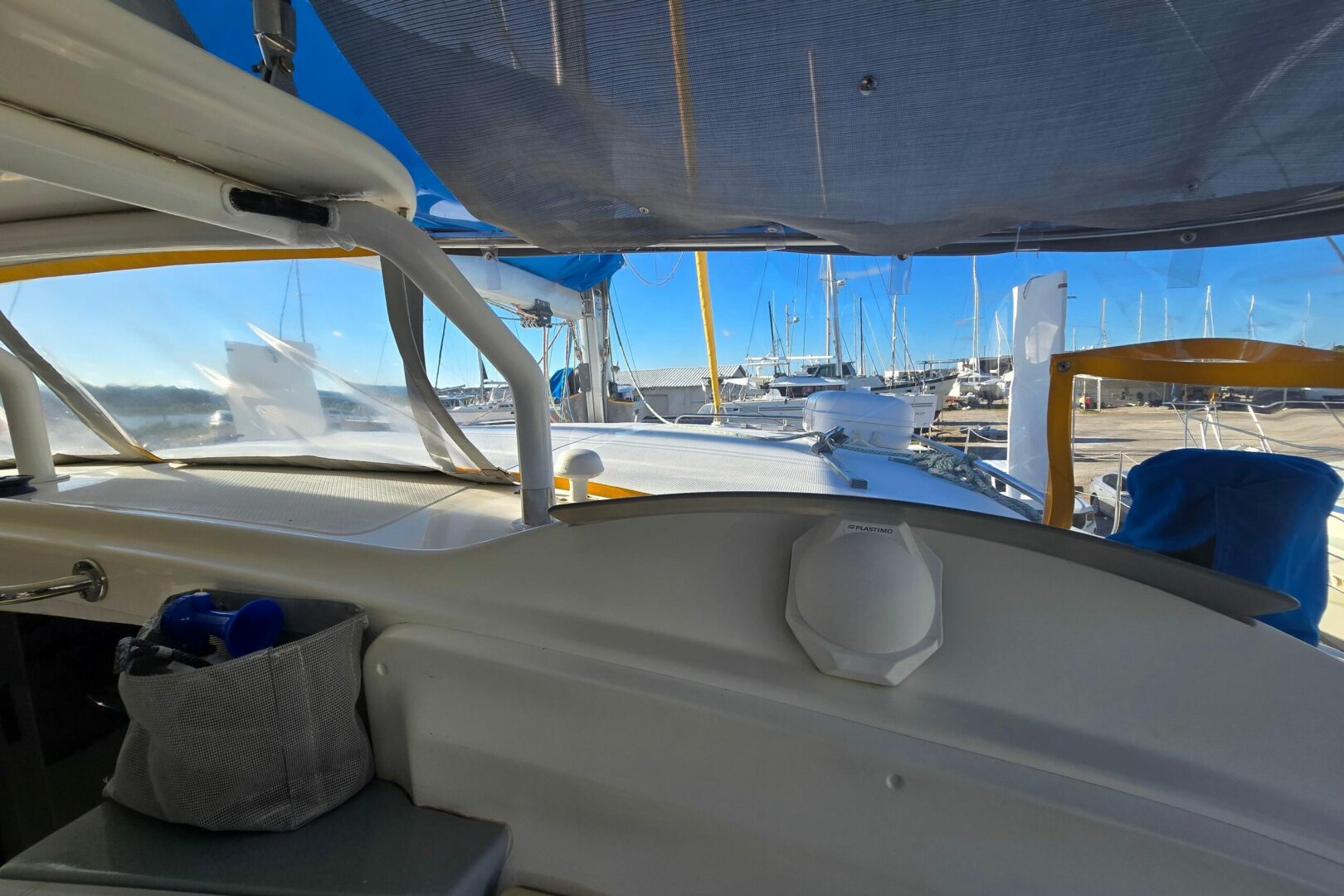 44ft Dolphin Yacht For Sale 44ft Dolphin Yacht For Sale