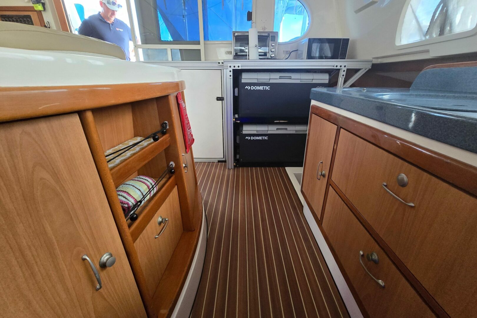 44ft Dolphin Yacht For Sale 44ft Dolphin Yacht For Sale