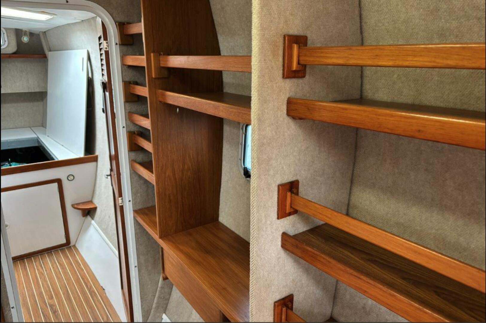 40ft Manta Yacht For Sale 40ft Manta Yacht For Sale