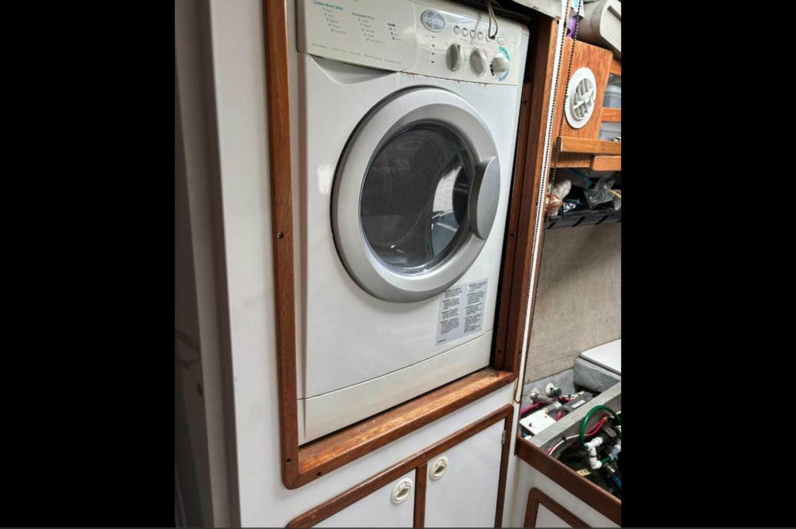 40ft Manta Yacht For Sale 40ft Manta Yacht For Sale