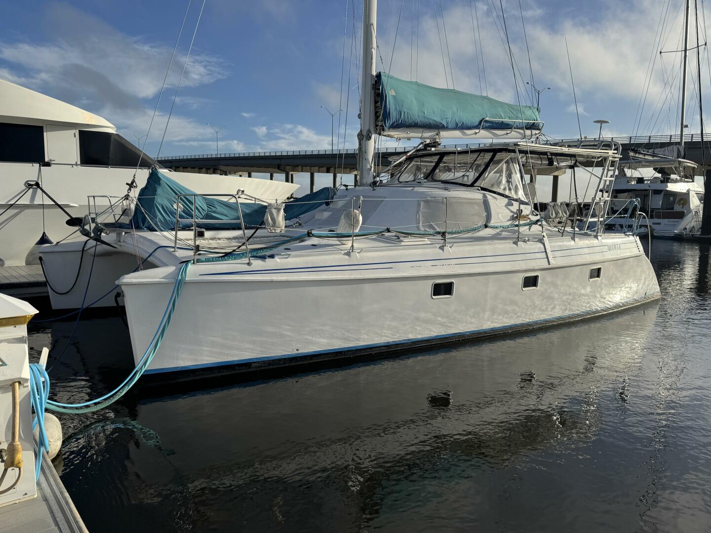 40ft Manta Yacht For Sale 40ft Manta Yacht For Sale